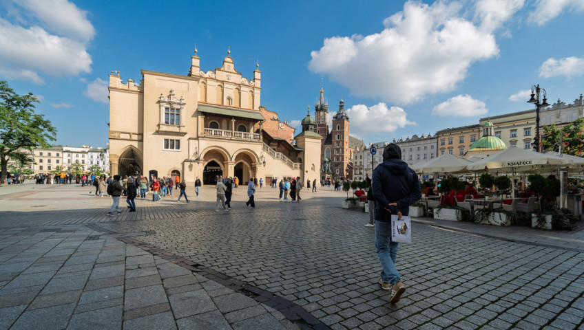 Mieszkanie Sprzedaż Kraków Kraków-Śródmieście Bracka&nbsp;| Krakowski Rynek | apartament w centrum