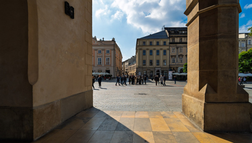 Mieszkanie Sprzedaż Kraków Kraków-Śródmieście Bracka&nbsp;| Krakowski Rynek | apartament w centrum