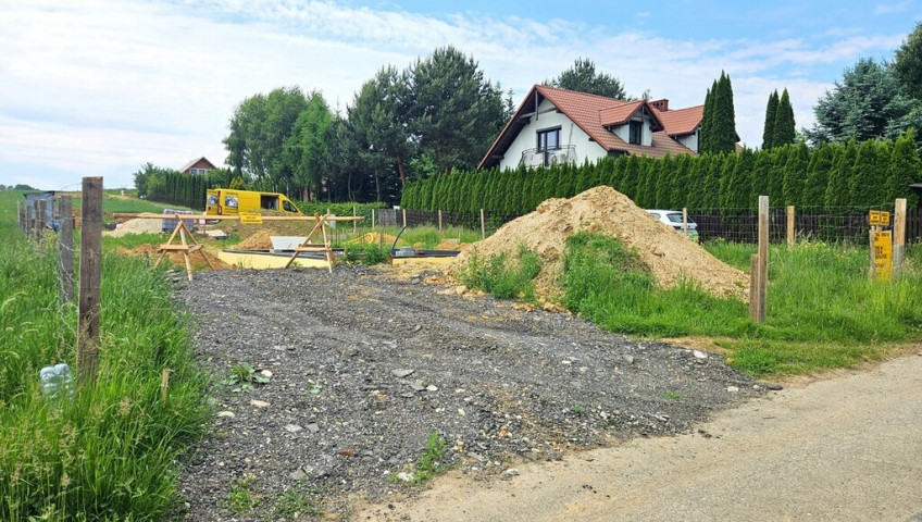 Dom Sprzedaż Poskwitów Dom stan surowy otwarty na działce 5 a okolice Michałowic