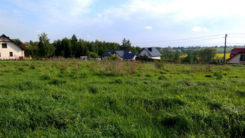 Działka Sprzedaż Giebułtów Prestiżowa&nbsp;lokalizacja, III linia zabudowy tylko 8 km od ul. Opolskiej!