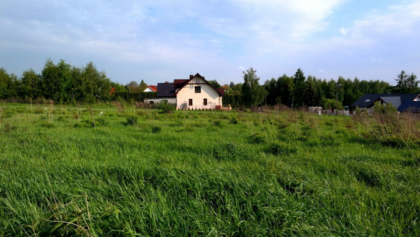 Działka Sprzedaż Giebułtów Prestiżowa&nbsp;lokalizacja, III linia zabudowy tylko 8 km od ul. Opolskiej!