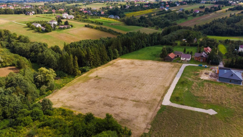 Działka Sprzedaż Narama Działka w I linii zabudowy