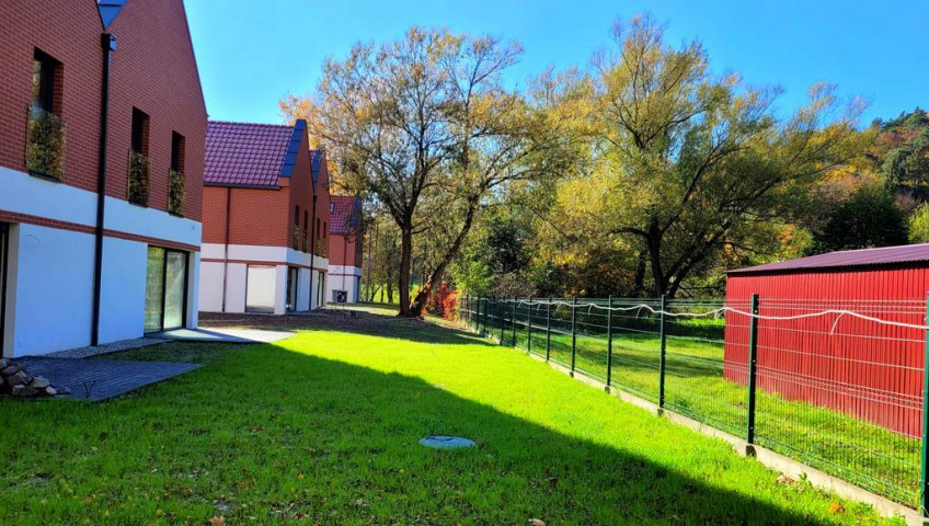 Dom Sprzedaż Aleksandrowice Domy w Aleksandrowicach koło Krakowa przy stawie!