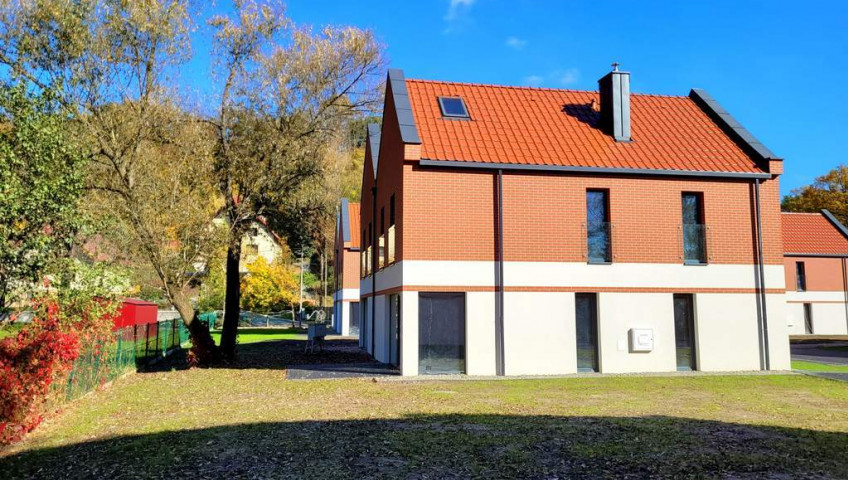 Dom Sprzedaż Aleksandrowice Dom z widokiem na staw w Aleksandrowicach - 1B